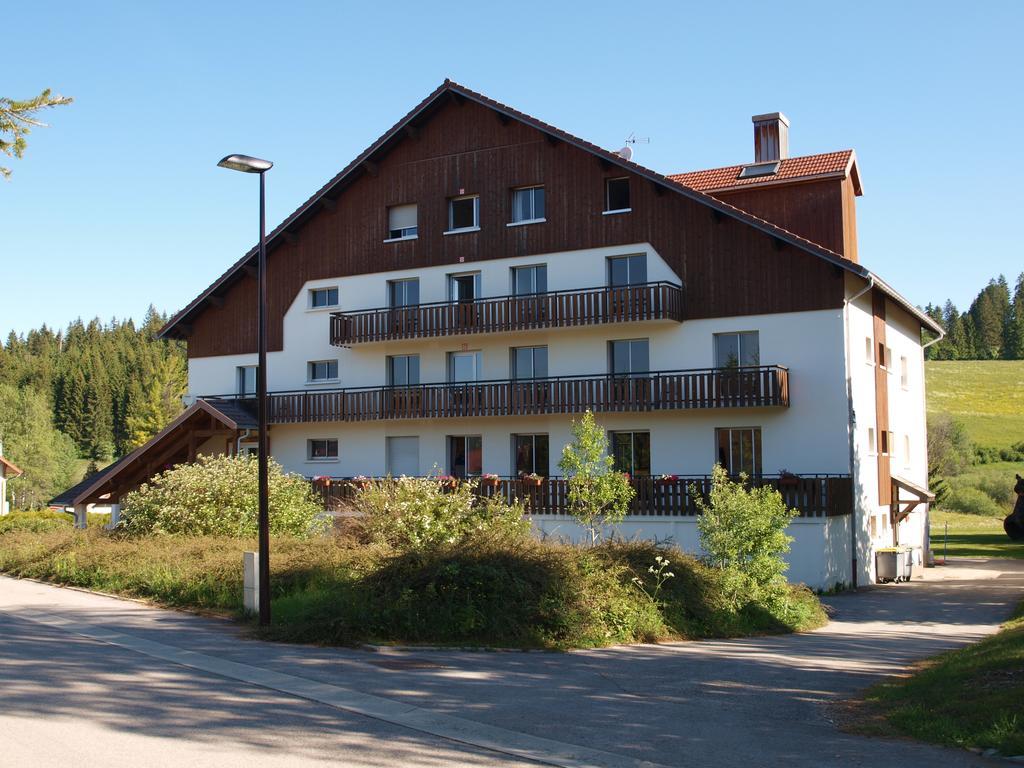 Longevilles-Mont-dʼOr La Roche Du Tresor Village Vacances מראה חיצוני תמונה